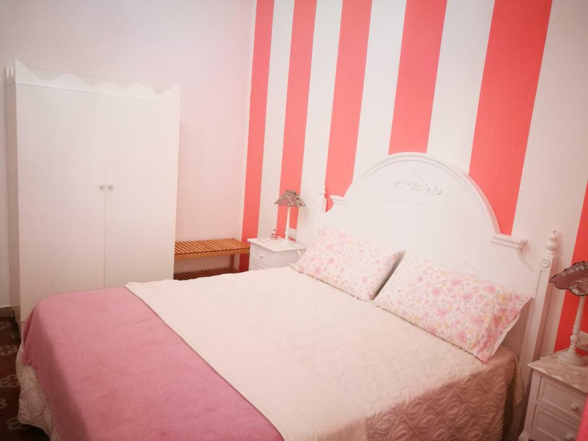 B&B Resta Cu Mme Napels Buitenkant foto
